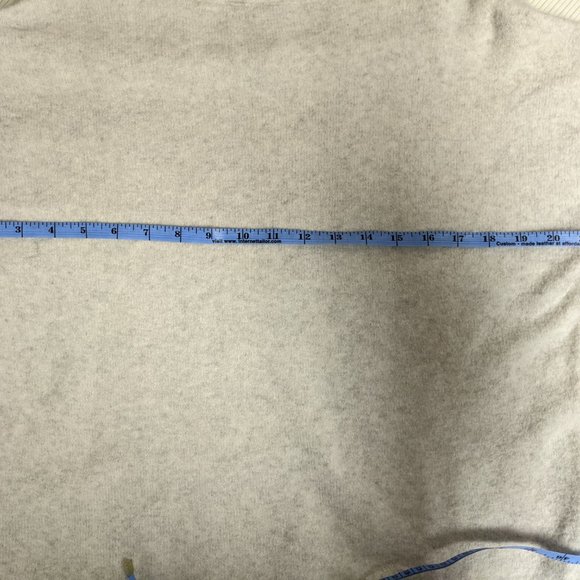 GAP Light Grey Oversized Woolen Sweater - Picture 8 of 9